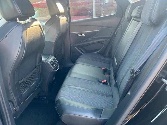 Peugeot 3008 BlueHDi 130 S&S EAT8 Allure Pack