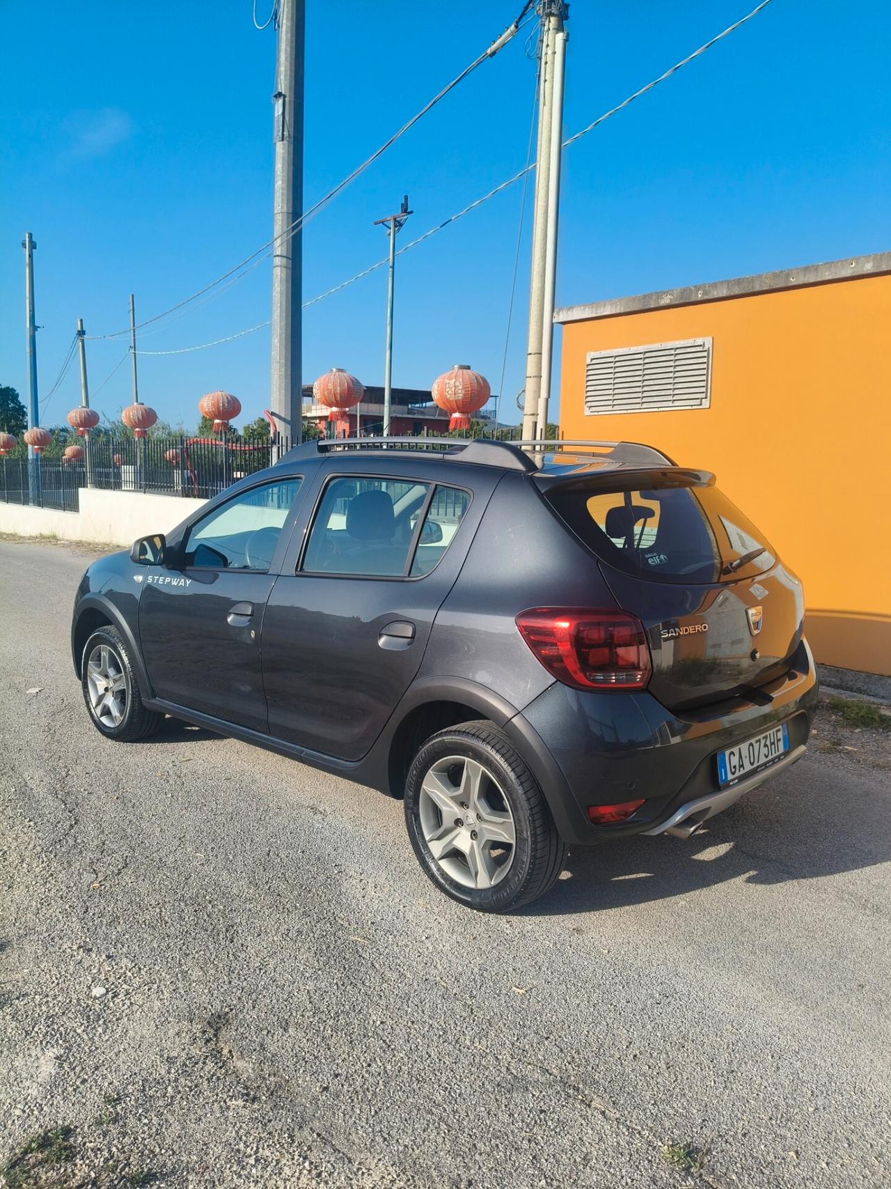 Dacia Sandero Stepway 1.5 Blue dCi 95 CV Comfort