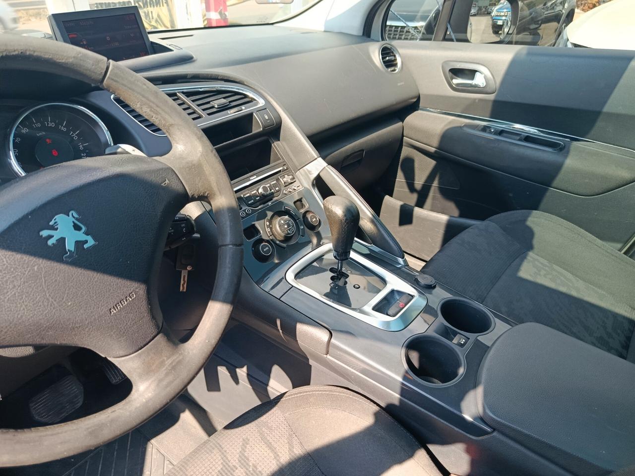 Peugeot 3008 1.6 HDi 112CV cambio robotizzato Premium