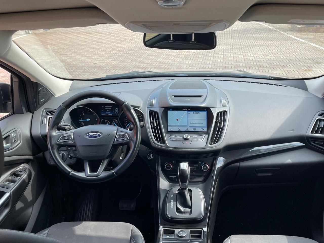 Ford Kuga 1.5 TDCI 120 CV S&S 2WD Powershift ST-Line