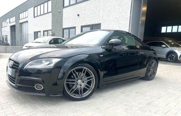 Audi TT Coupé 2.0 TDI quattro S tronic Advanced Plus S-Line