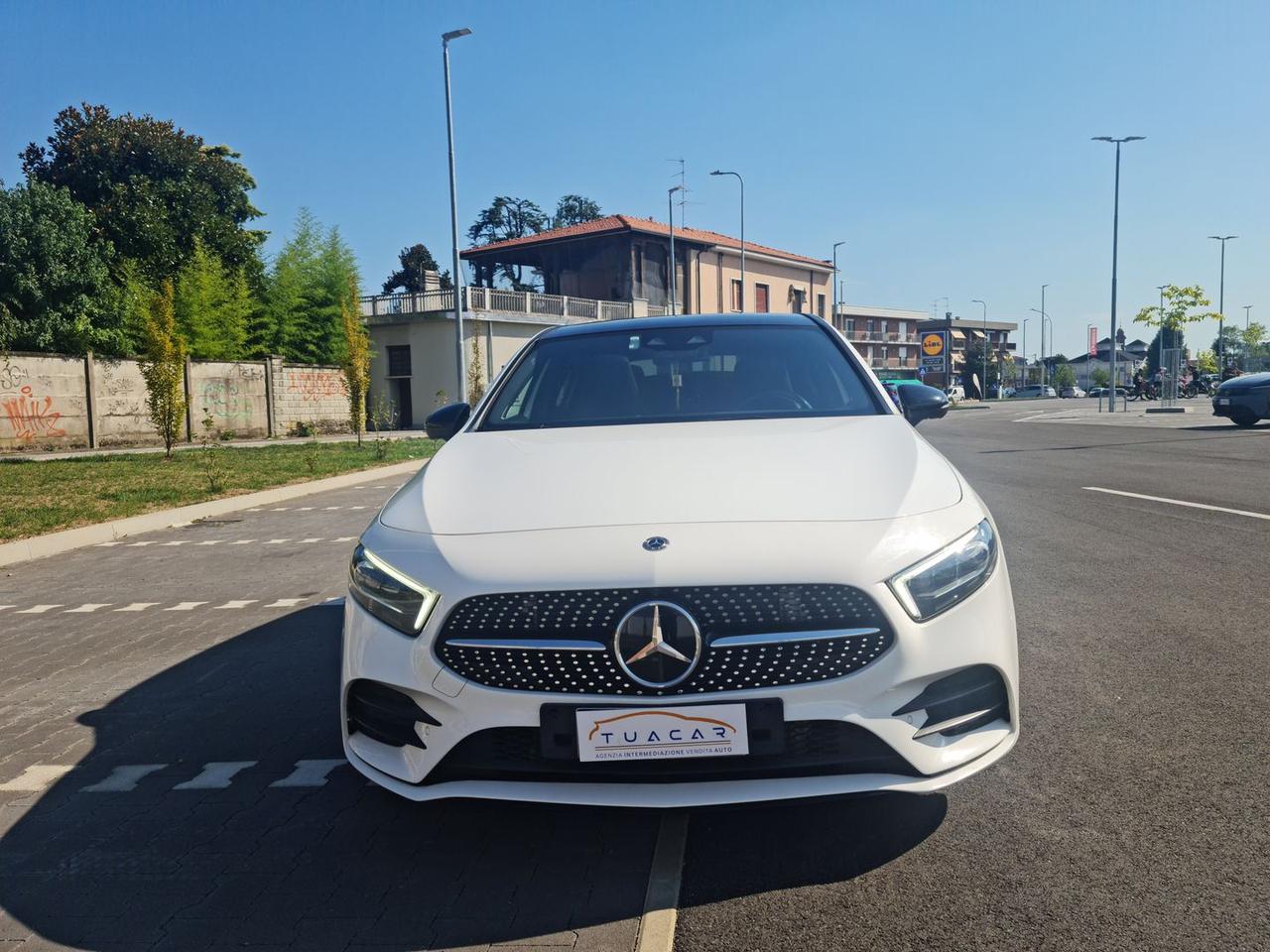 Mercedes-Benz A 180 AMG Line Premium #6483
