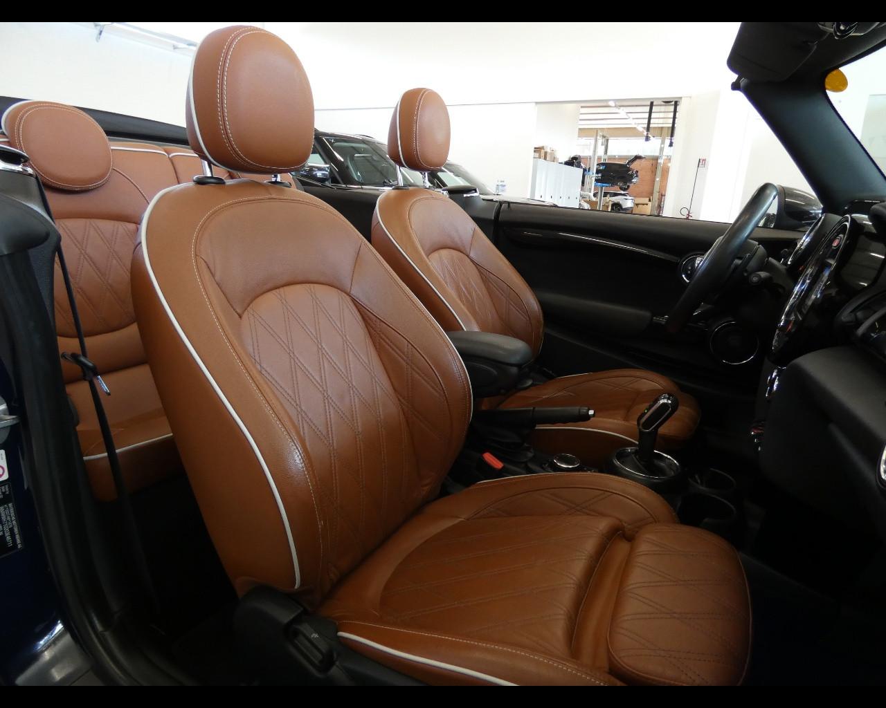 MINI Mini Cabrio (F57) - Mini 2.0 Cooper SD aut. Hype Cabrio