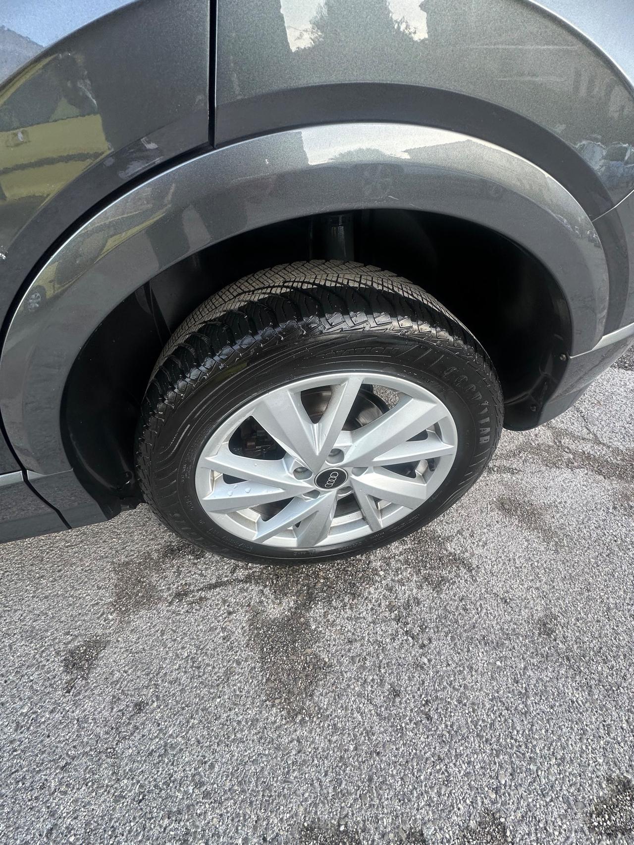 Audi Q2 35 TDI quattro S tronic line Edition