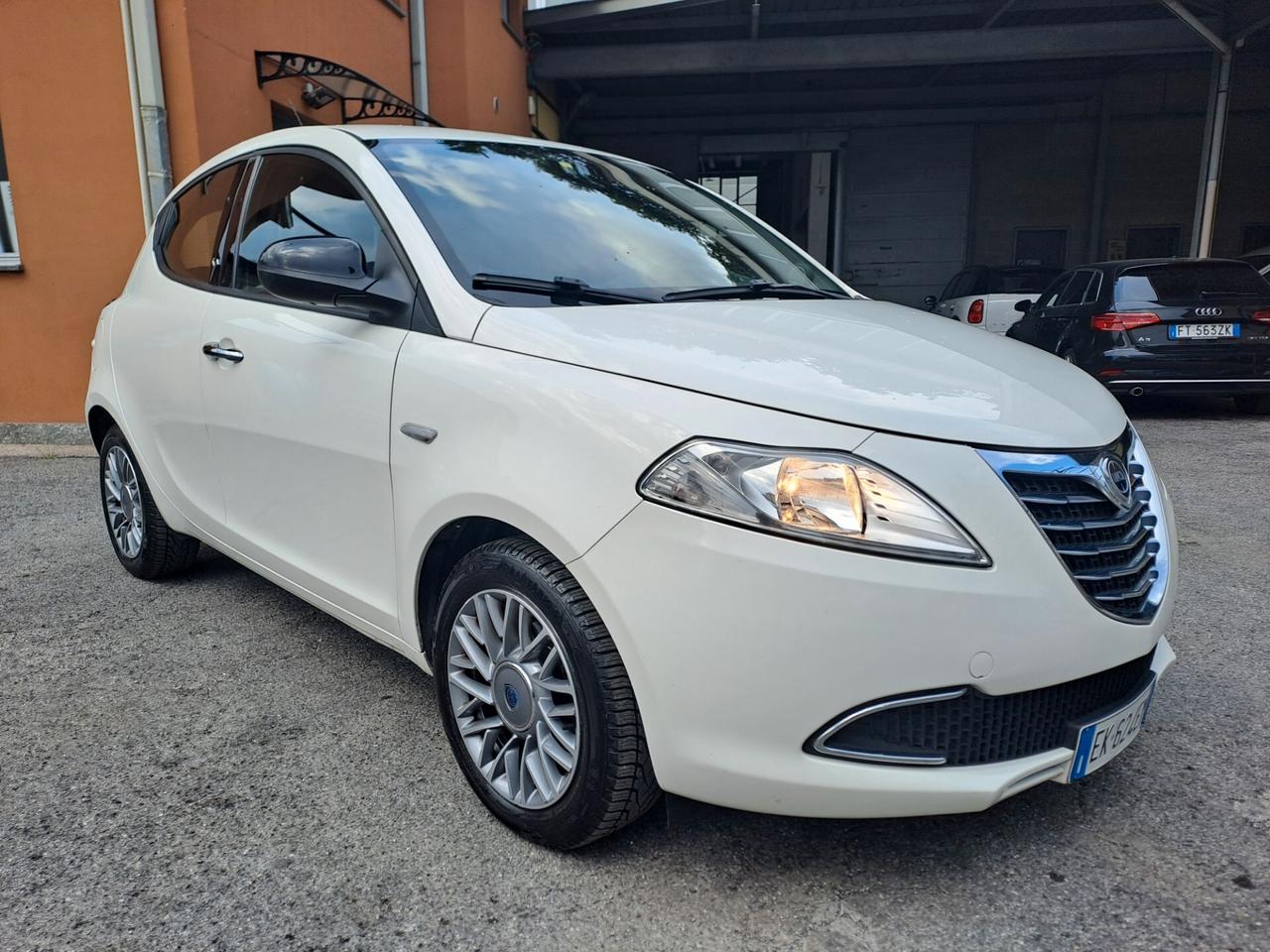 LANCIA YPSILON 1.2 BENZINA *OK NEOPATENTATI*