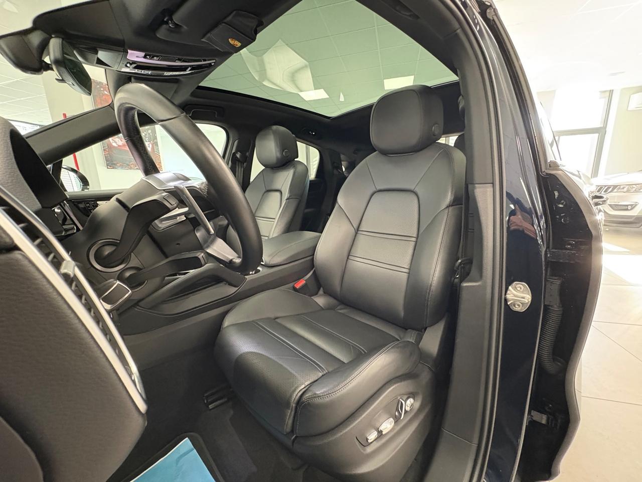 Porsche Cayenne Coupé 3.0 V6 benzina 340cv 2021