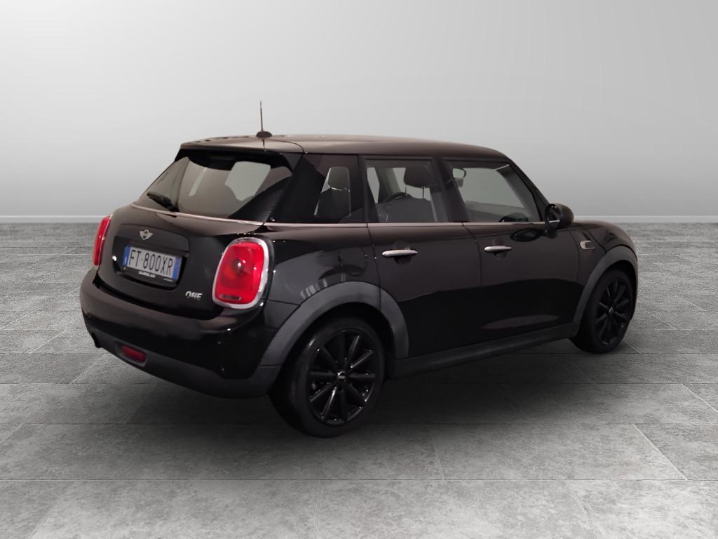 MINI Mini IV F55-F56 2014 - Mini 1.2 One 75cv 5p