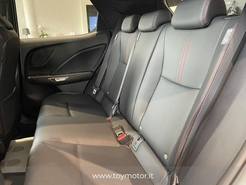 Lexus LBX Hybrid Emotion