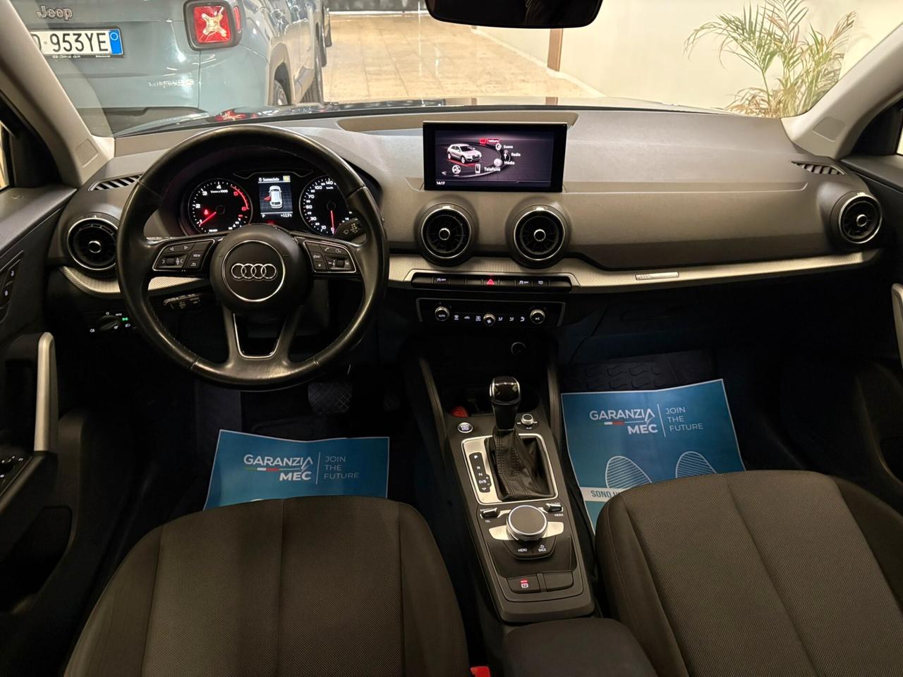 Audi Q2 30 TDI S tronic Identity Black