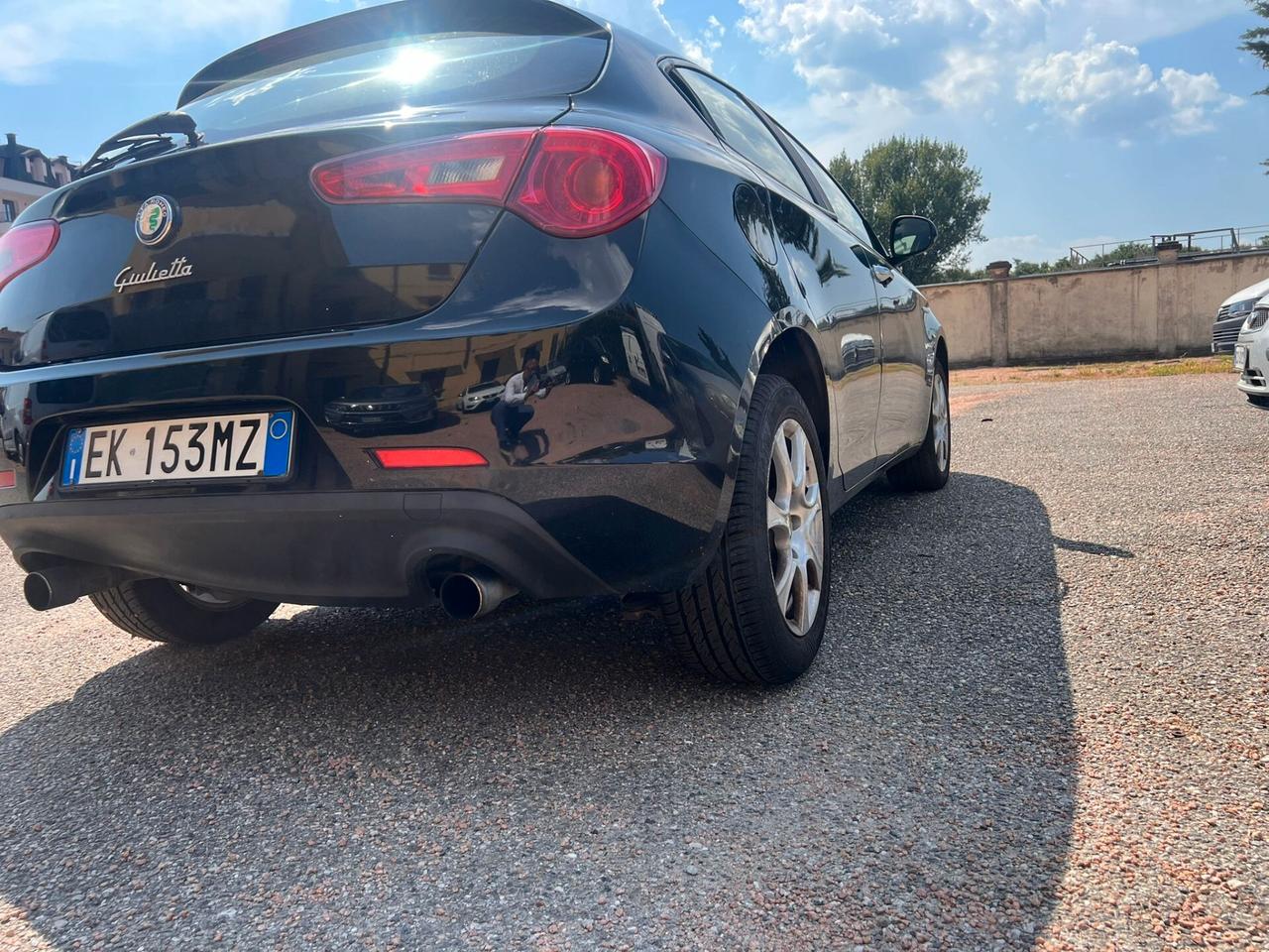 Alfa Romeo Giulietta 2.0 JTDm-2 170 CV Distinctive A SOLI 3.299 EURO