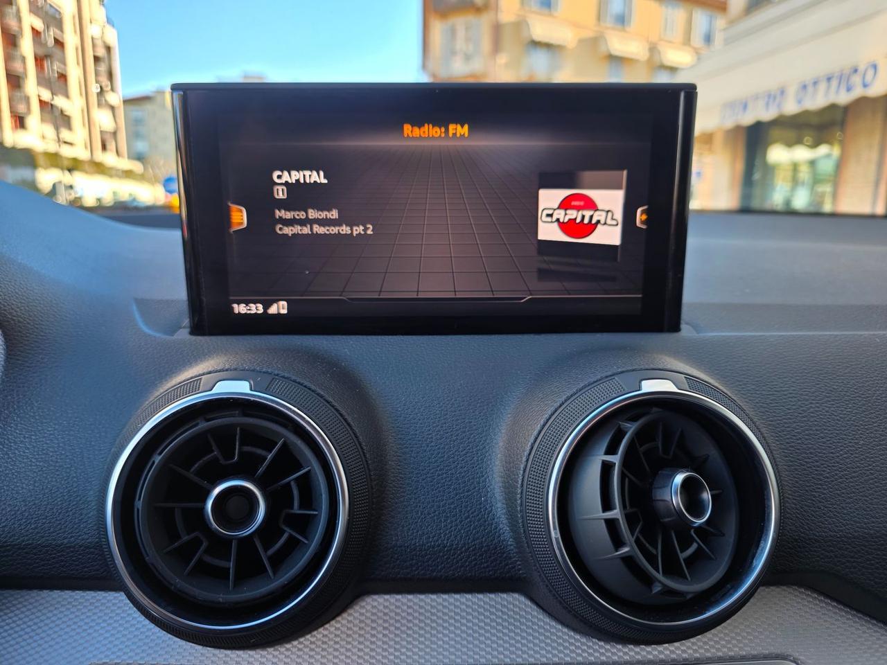 Audi Q2 2.0 30 TDI Admired #9394