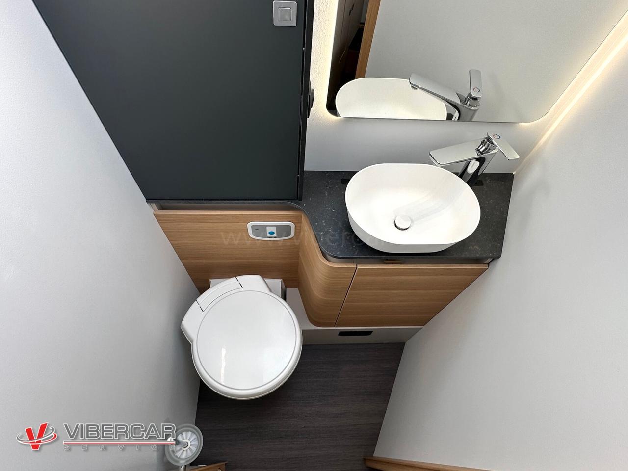 Adria Matrix 650 DC AXESS