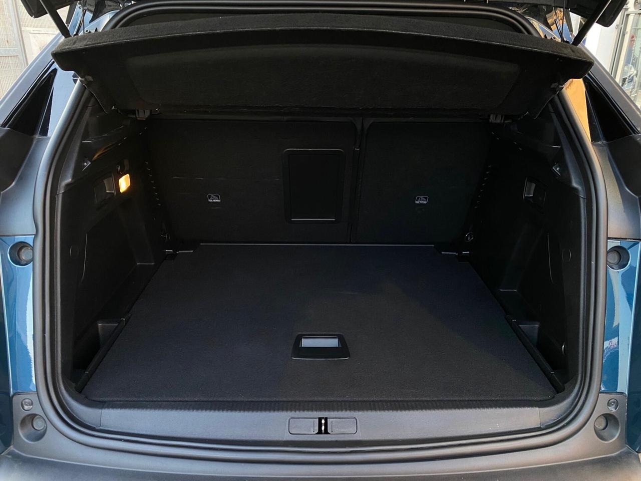 PEUGEOT 3008 GT PACK Black edition 1.5 130CV EAT8 2022