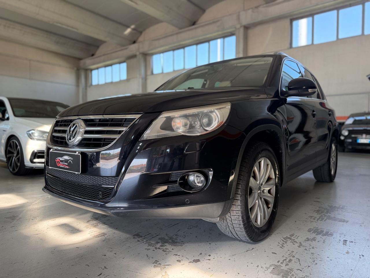 Volkswagen Tiguan 2.0 16V TDI DPF tiptronic Sport & Style (18°)