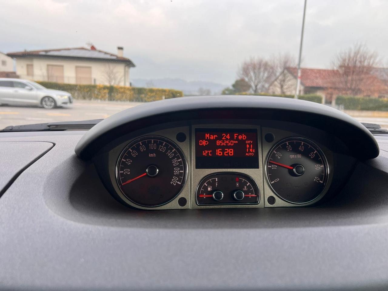 Lancia MUSA 1.4 16V EURO 5 Poltrona Frau