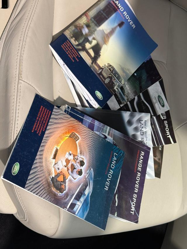 LAND ROVER Range Rover Sport 2.7 TDV6 HSE *CHILOMETRI REALI; FULL SERVICE*