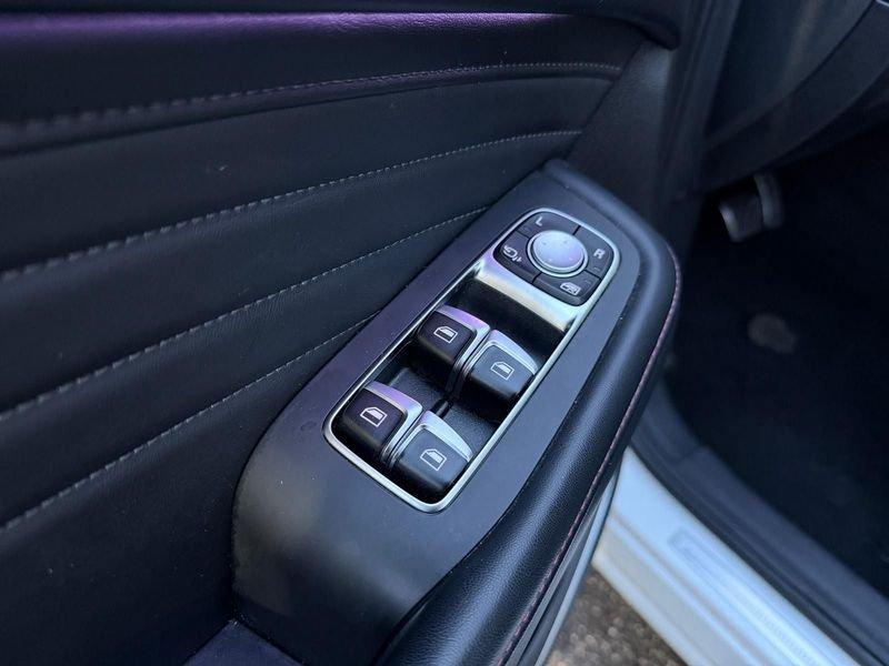 MG EHS Plug-in Hybrid Luxury