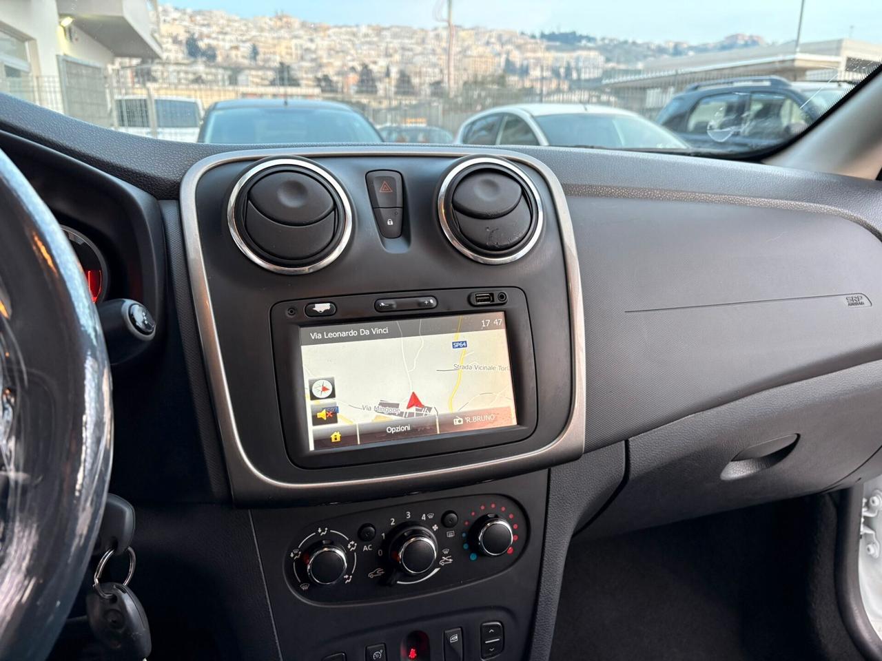 Dacia Sandero 1.5 dCi 8V 75CV Start&Stop Lauréate