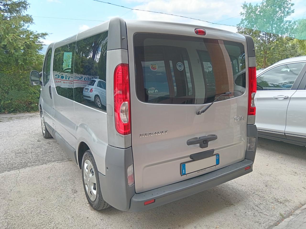 Renault Trafic 2.0 DCI 115CV 6 POSTI COMBI