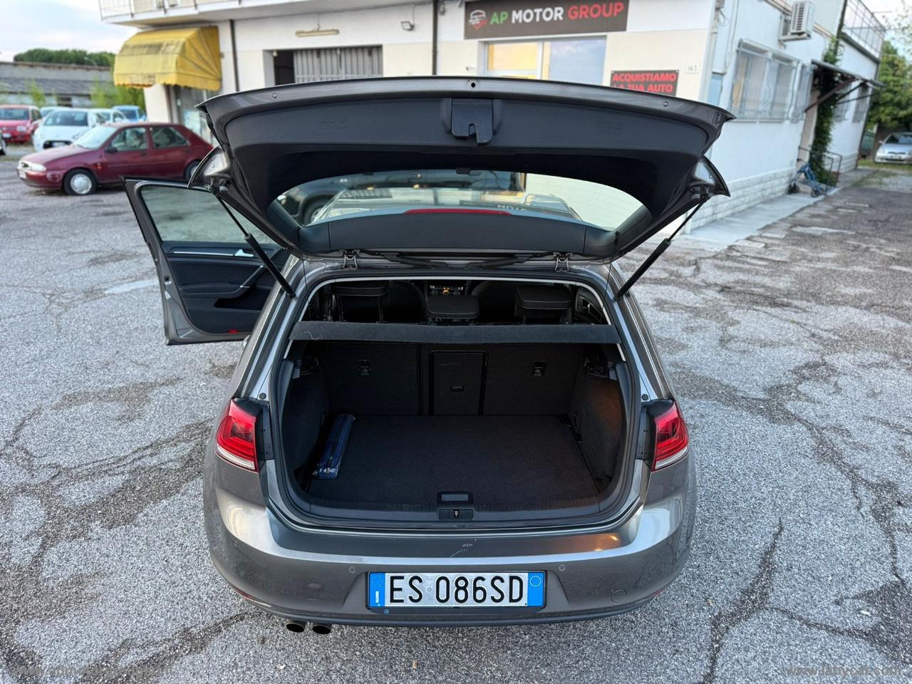 VOLKSWAGEN Golf 1.6 TDI 5 PORTE 4 MOTION BLUEMOTION TECHNOLOGY