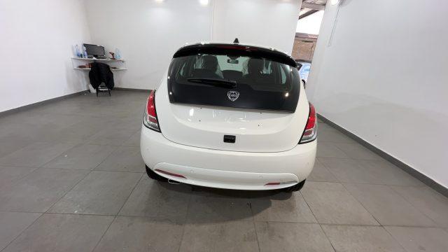 LANCIA Ypsilon 1.0 FireFly 5P S&S Hybrid Platino