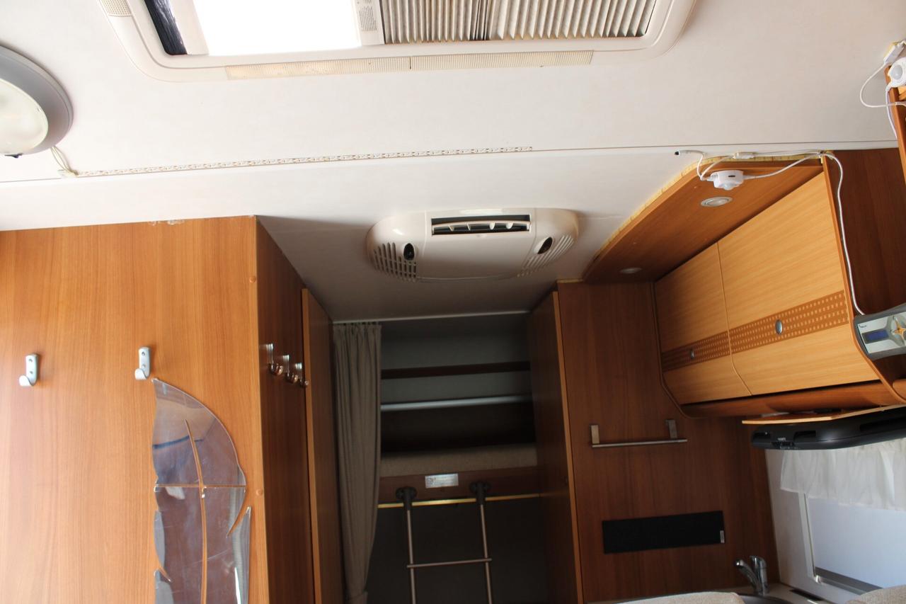 Ford CARADO FORD TRANSIT CAPRON A 241 IMPIANTO A IDROGENO