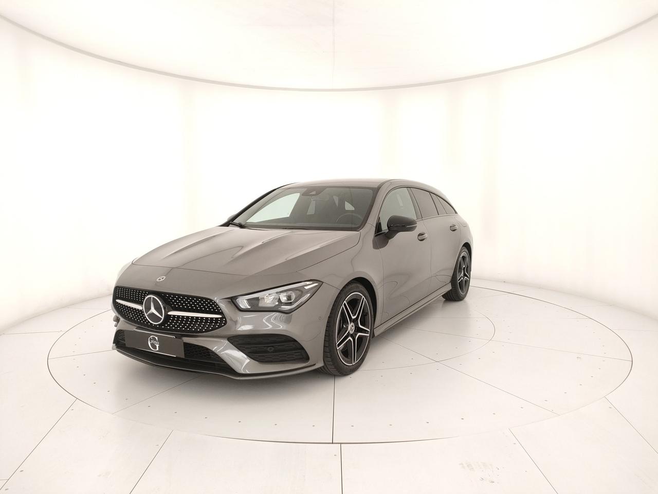 Mercedes-Benz CLA Shooting Brake 200 d Premium 4matic auto