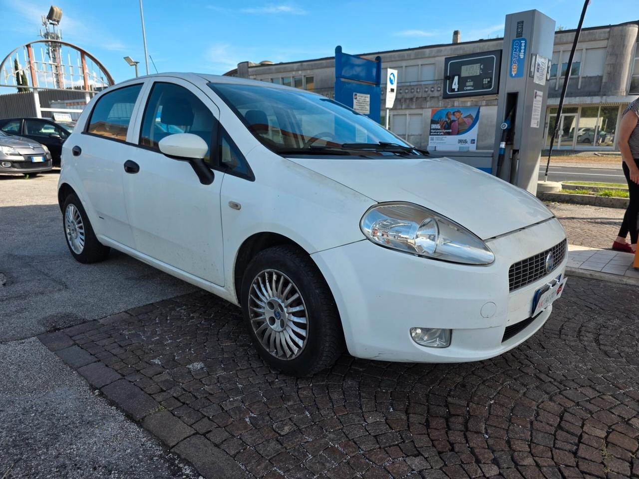 Fiat Grande Punto 1.2 5 porte con 182.000km Neopatentati ok