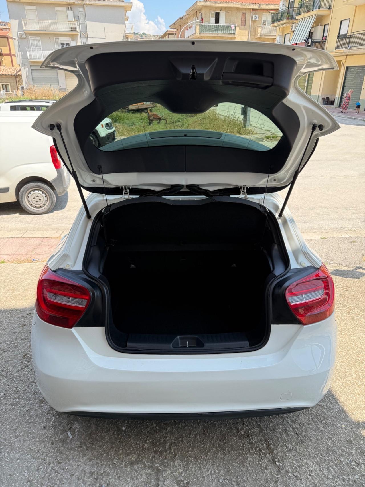 Mercedes-benz A 180 A 180 CDI Premium