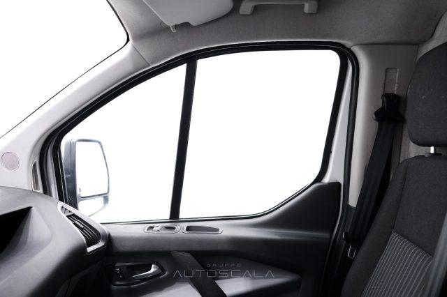FORD Transit Custom 340 2.0 TDCi 130cv PC-DC Furgone Trend