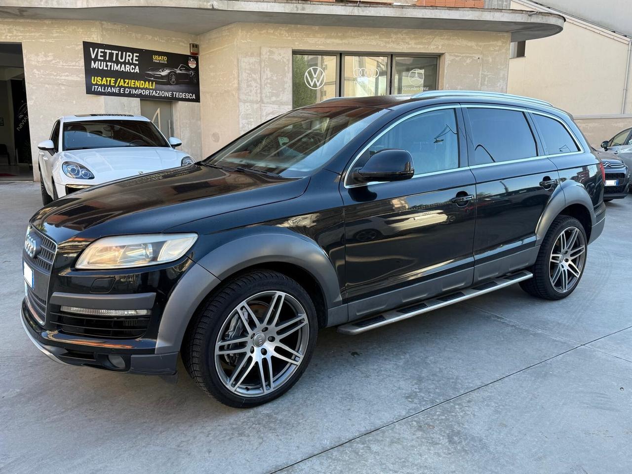 Audi Q7 ALLROAD 3.0 V6 TDI 233cv 7 POSTI/PELLE/CERCHI 21