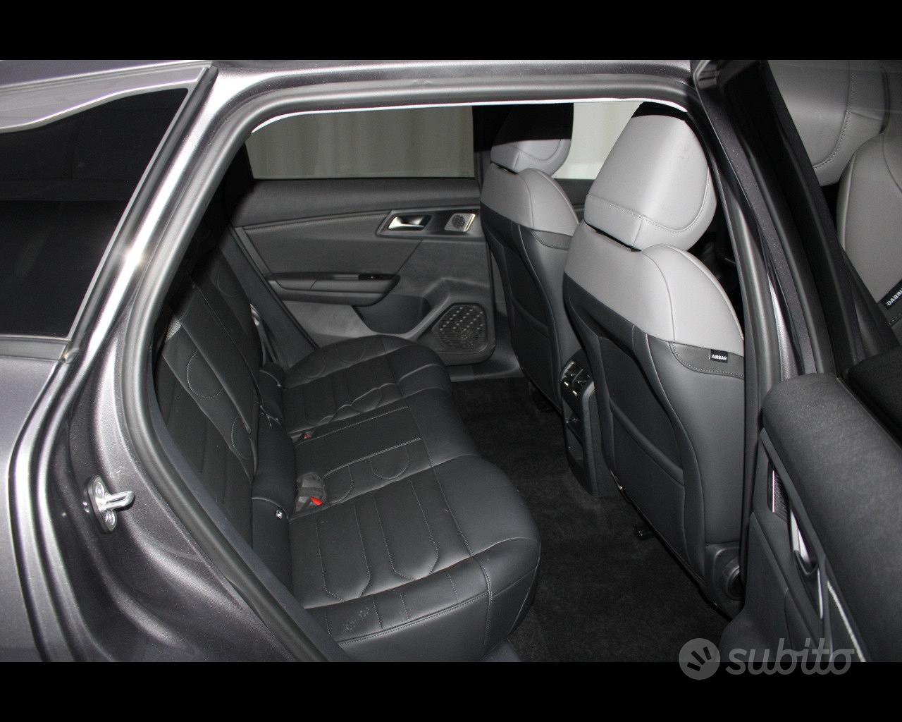 CITROEN C5 X - C5 X Hybrid 136 e-DCS6 Plus