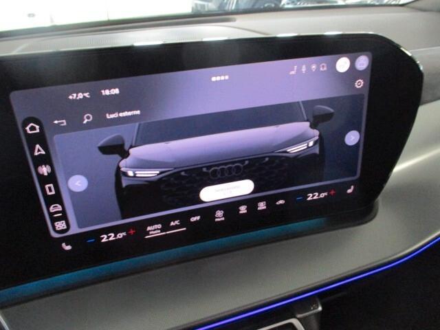 Audi Q3 Blackline 2.0 TDI 150CV S-Tronic