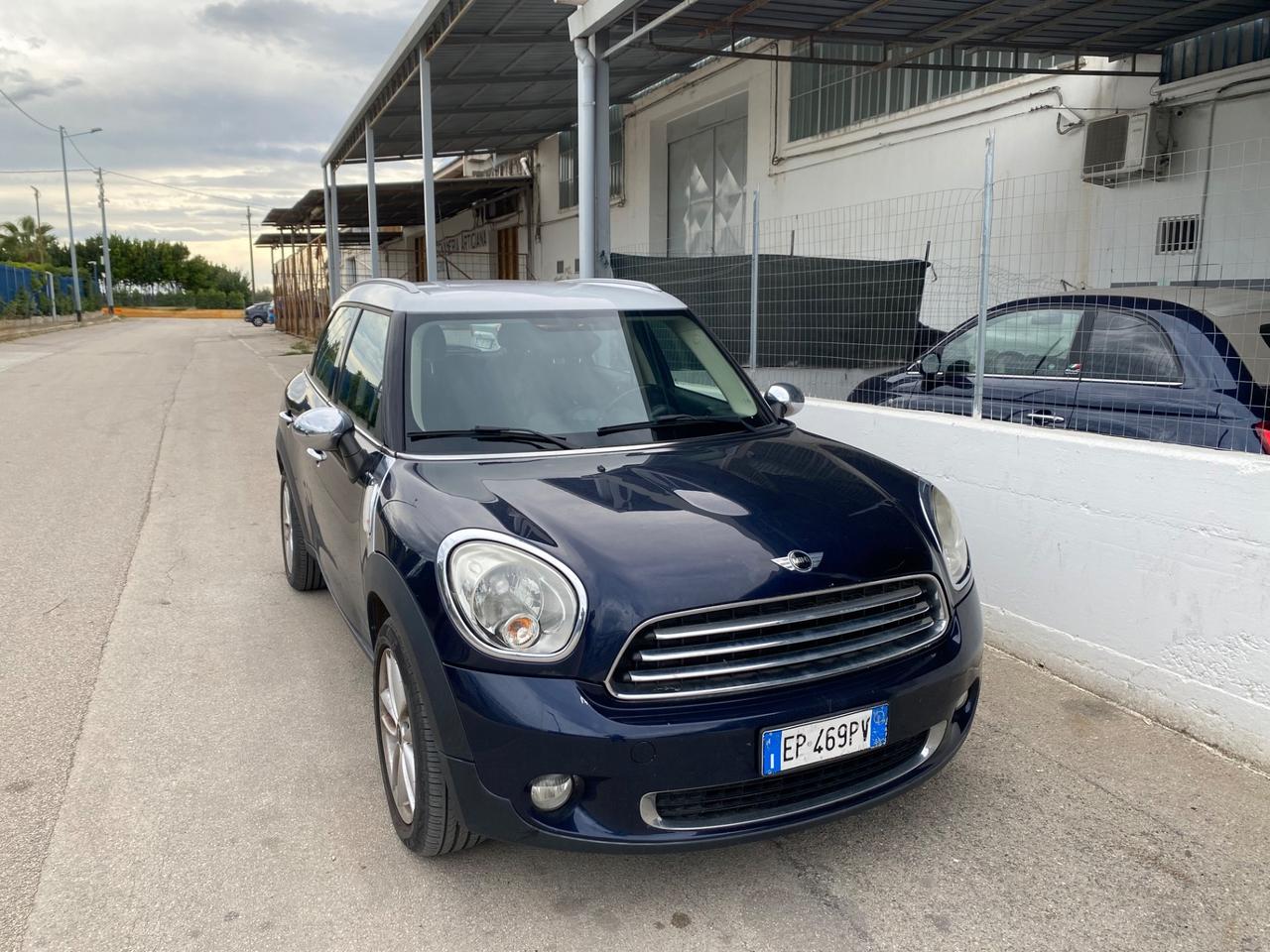 Mini Cooper Countryman 2.0 D Automatica