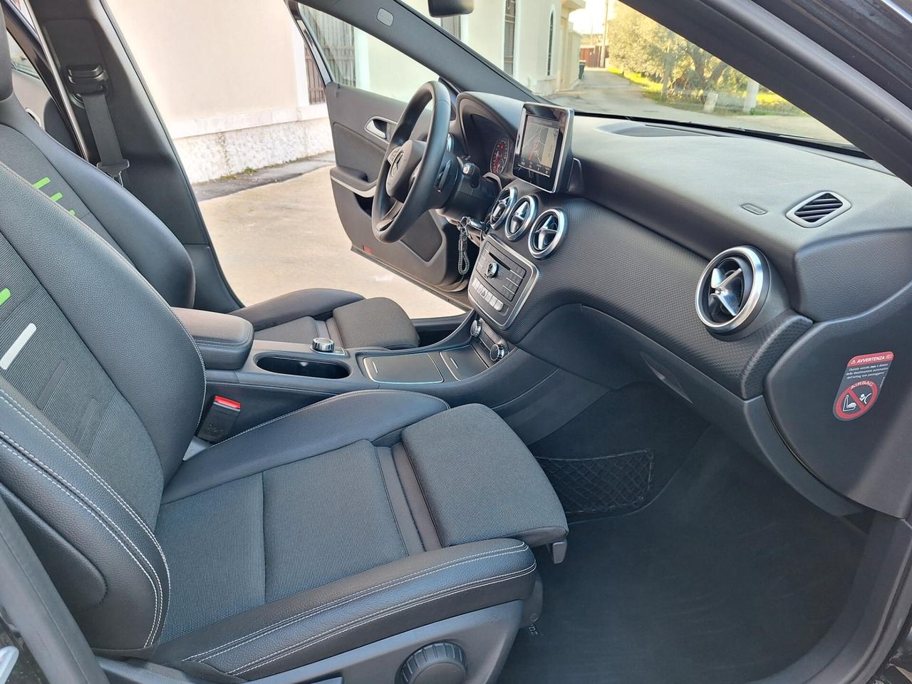 Mercedes-benz A 180 d Automatic Executive 2016