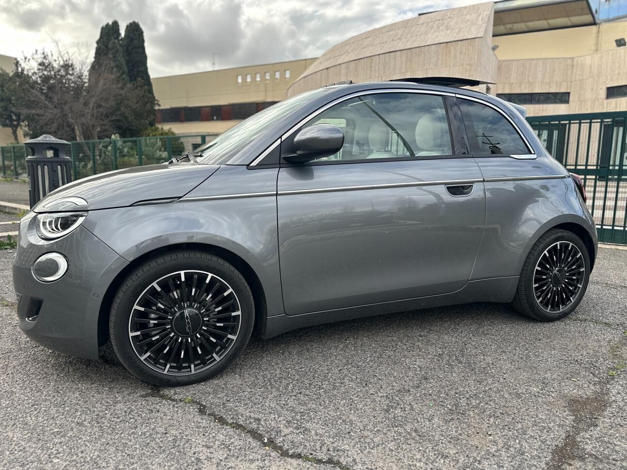 Fiat 500 La Prima 42kWh 118cv Tetto APRIBILE