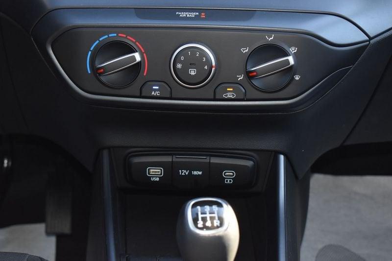 Hyundai i20 i20 1.2 MPI MT Connectline