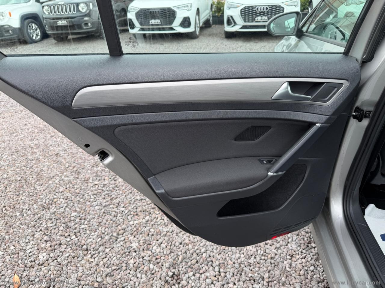 VOLKSWAGEN Golf 2.0 TDI 150CV NAVI PDC CONFORTLINE