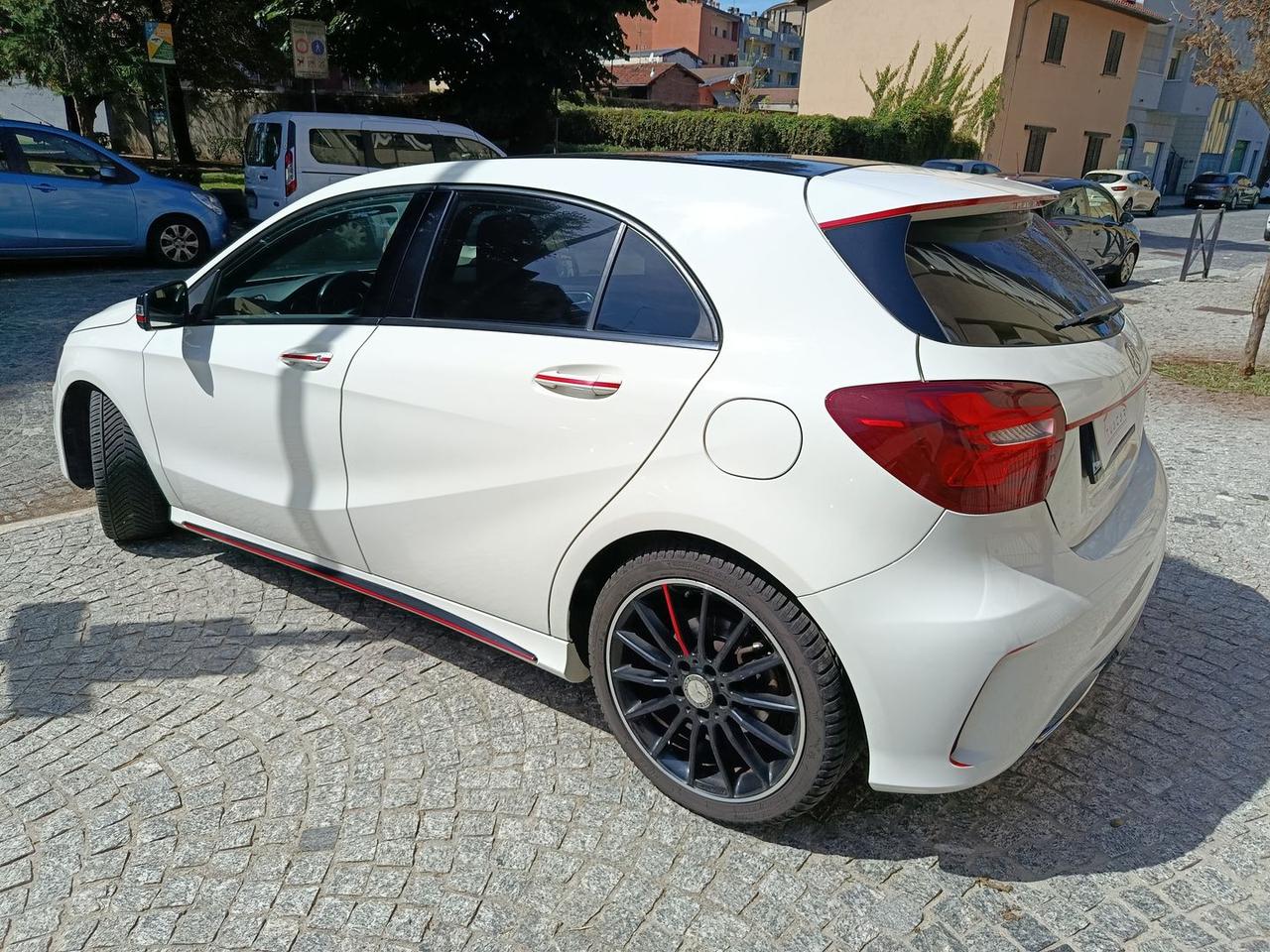 Mercedes-Benz A 180 D Premium #6733