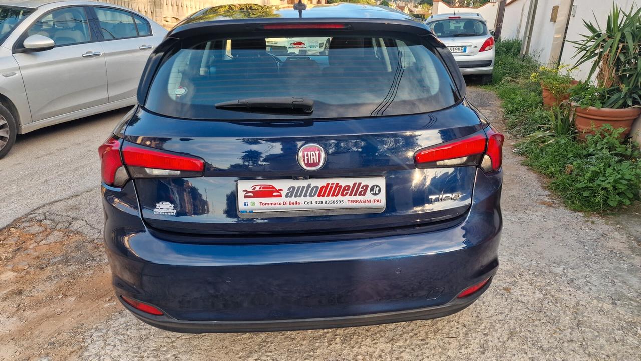 Fiat Tipo 1.6 Mjt S&S 5 porte Easy