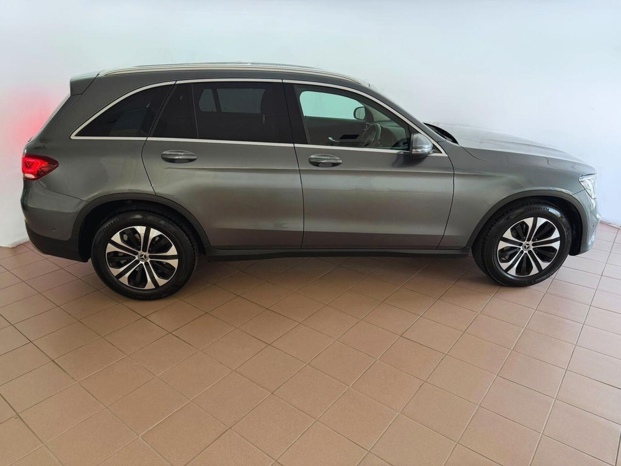 MERCEDES-BENZ SUV 200 D 4MATIC BUSINESS EXTRA AUT.