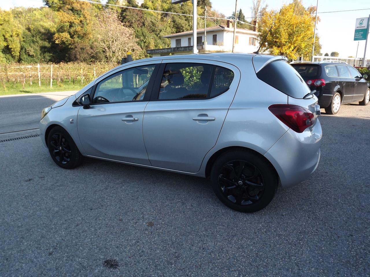 Opel Corsa 1.2 5 porte 120 Anniversary