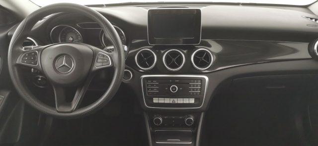 MERCEDES-BENZ CLA 200 d S.W. Automatic Sport