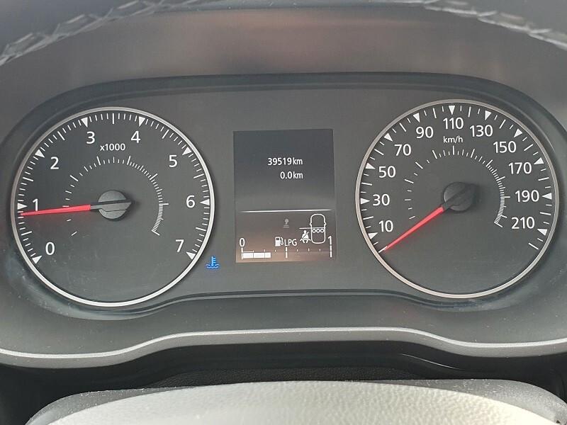 DACIA NEW Duster 1.0 Tce 101CV GPL NAV PARK CAM360
