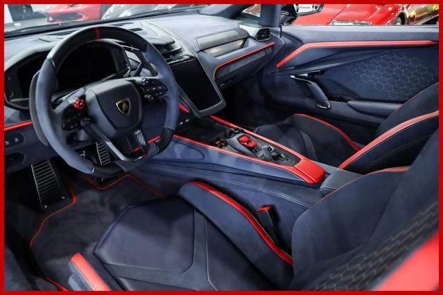 LAMBORGHINI Revuelto 6.5 V12 | FULL CARBON SPEC | IVA ESP