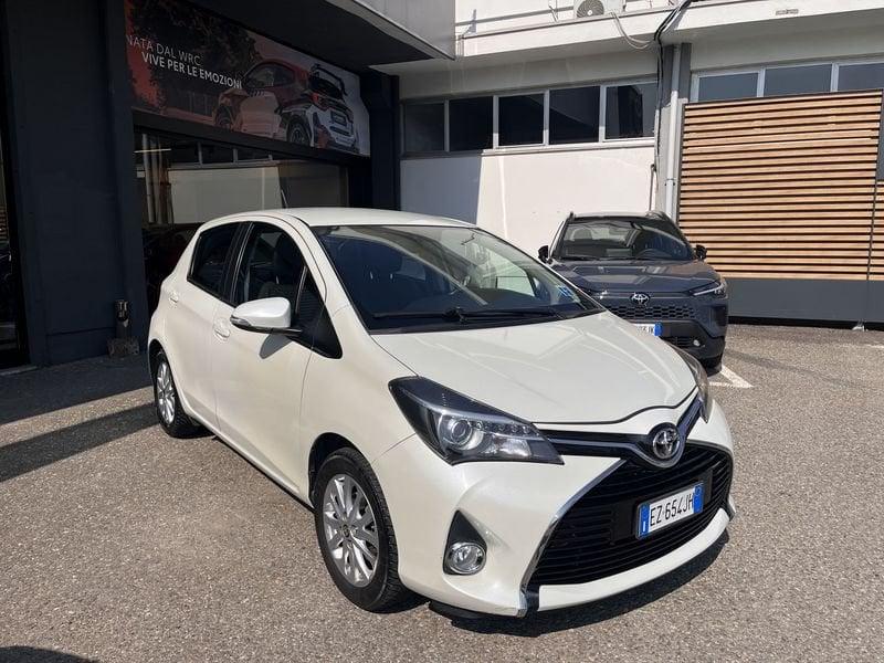 Toyota Yaris 1.3 Dual VVT-i 99cv Lounge