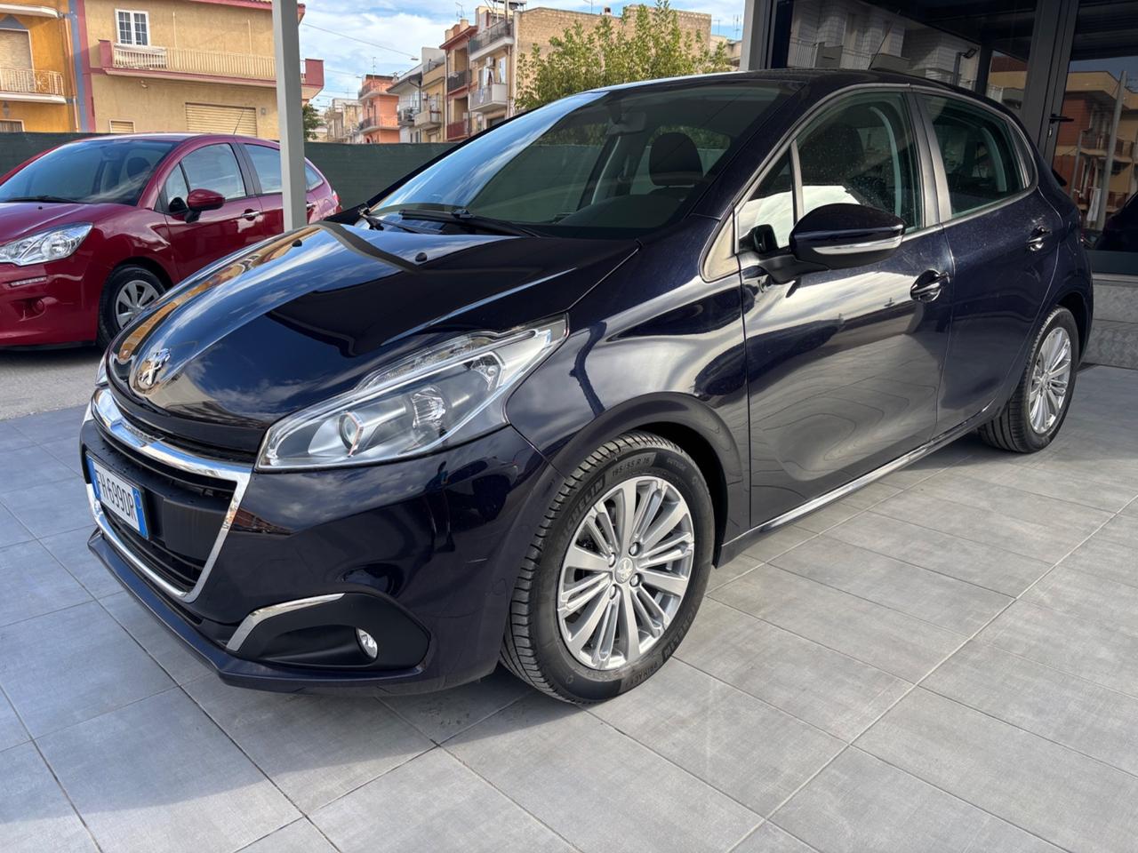 Peugeot 208 BlueHDi 75 5 porte Allure