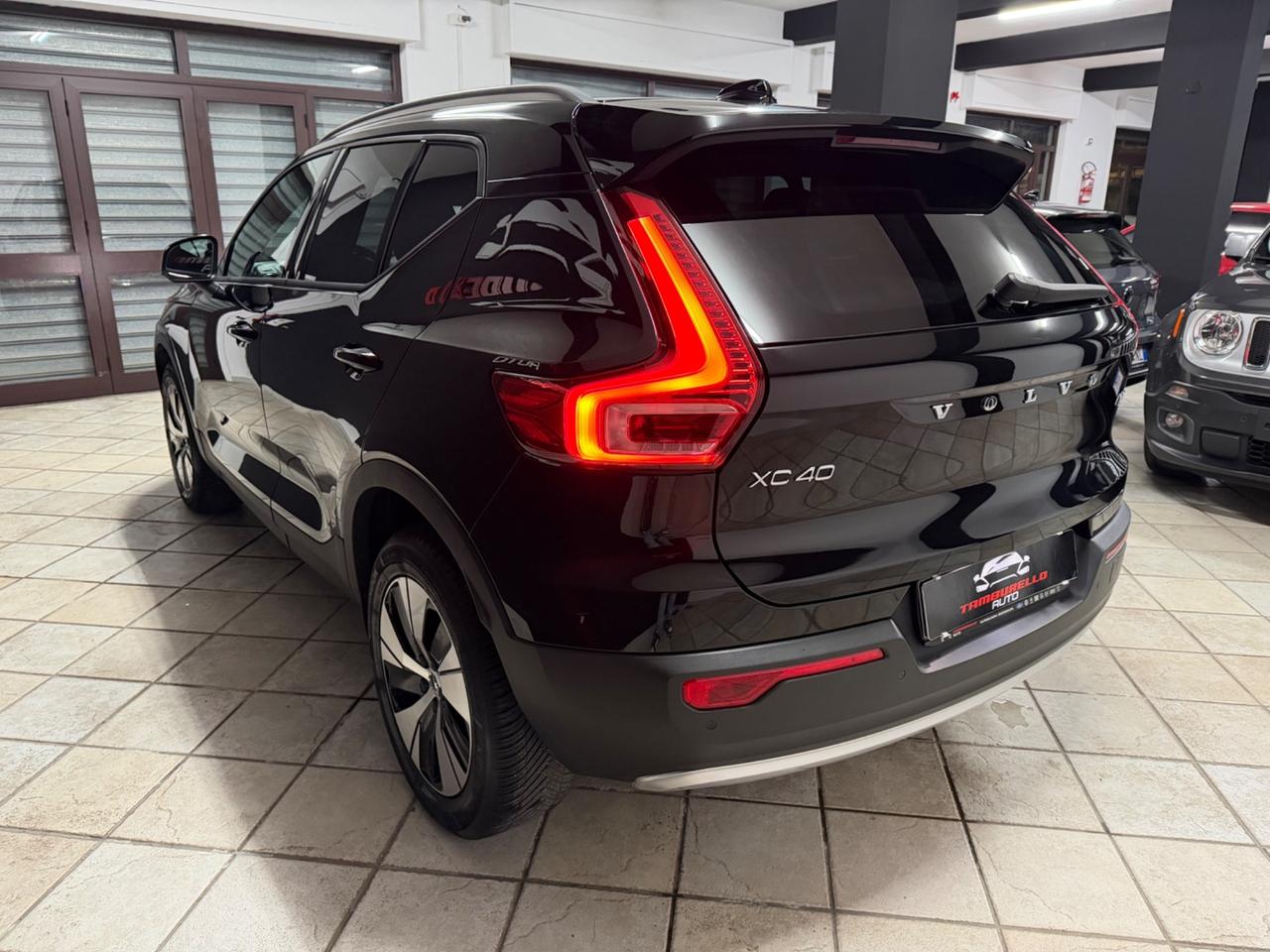 VOLVO XC40 2.0 D3 (150) Momentum 2019