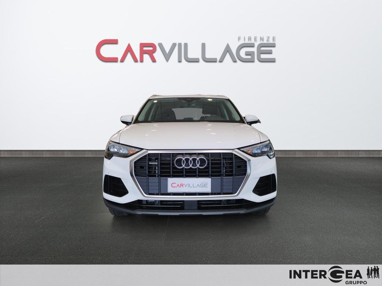 AUDI Q3 40 2.0 tdi Business quattro 200cv s-tronic