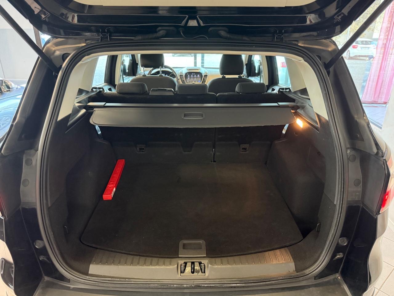 Ford Kuga 1.5 EcoBoost 120 CV benz/GPL